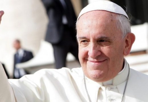 Der Papst vergisst, dass der Weg zurück ins Paradies versperrt ist